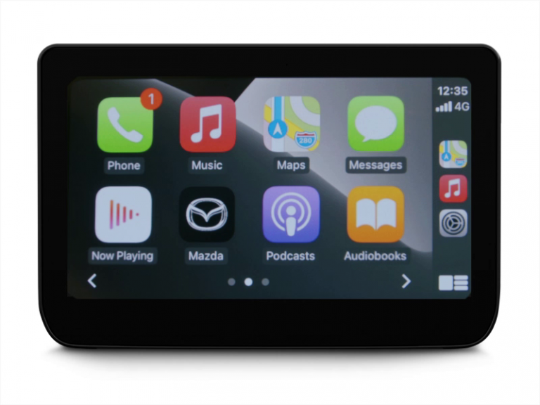 APPLE CARPLAY® AND ANDROID™ AUTO