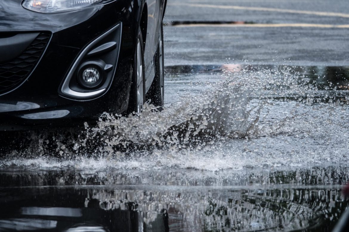 Safety Tips For Driving In Wet Weather