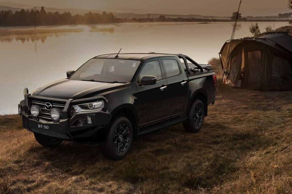 Difference Between Mazda BT-50 XT and XTR